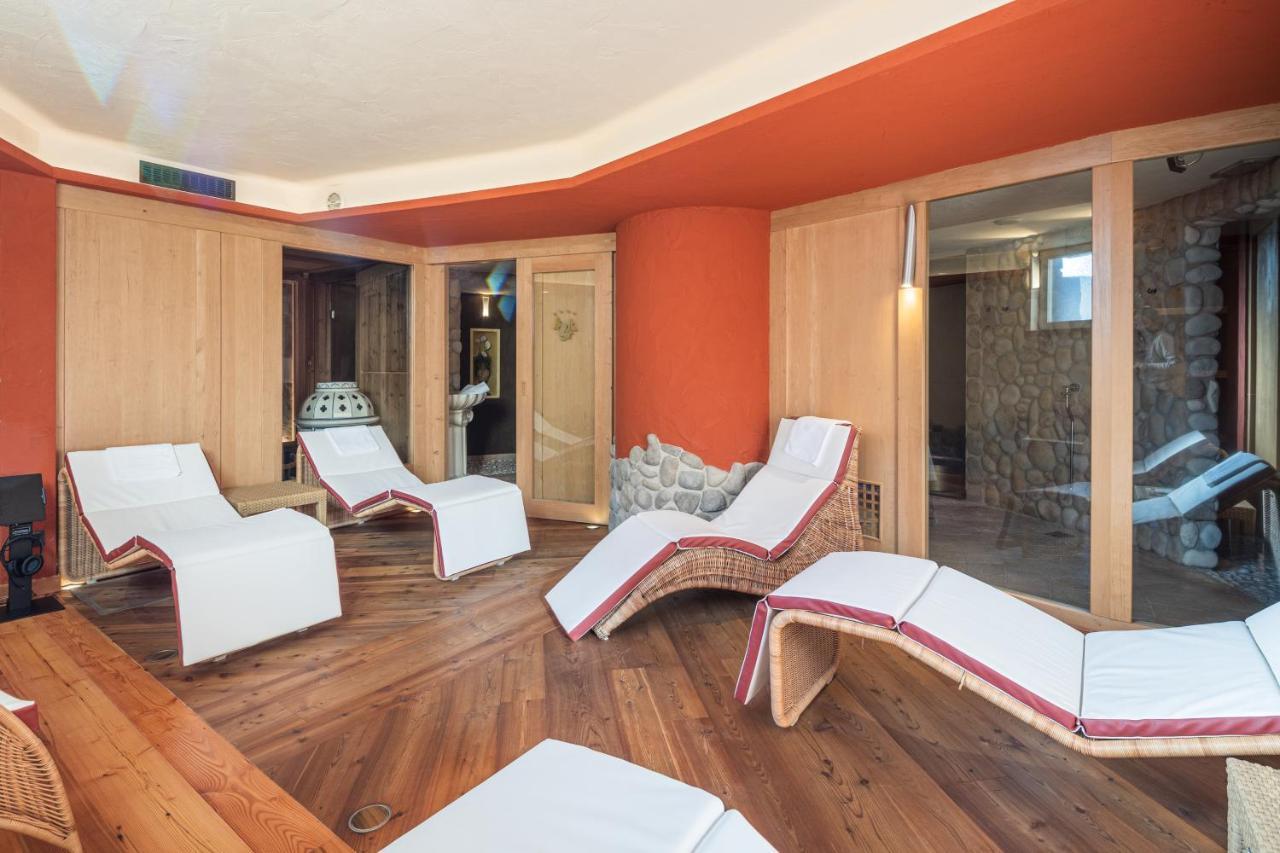 Hotel Foresta Moena Exterior photo
